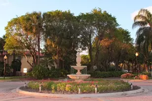 10749 Cleary Blvd, Plantation, FL 33324 - Photo 3