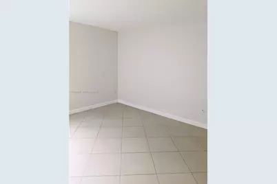 711 N Pine Island Rd #314, Plantation, FL 33324 - Photo 11