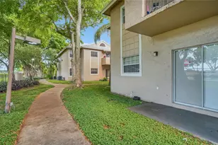 2421 NW 96th Terrace, Pembroke Pines, FL 33024 - Photo 41