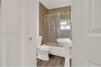 26620 SW 138th Ct #B, Homestead, FL 33032 - Photo 9