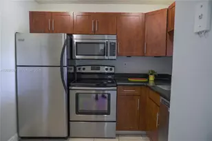 482 NW 165th St Rd, Miami, FL 33169 - Photo 11