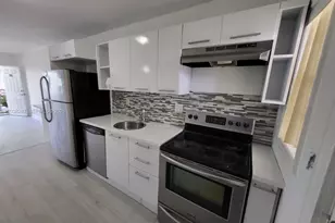1450 NE 170th St, North Miami Beach, FL 33162 - Photo 33