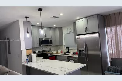4161 NE 17th Ave, Pompano Beach, FL 33064 - Photo 15