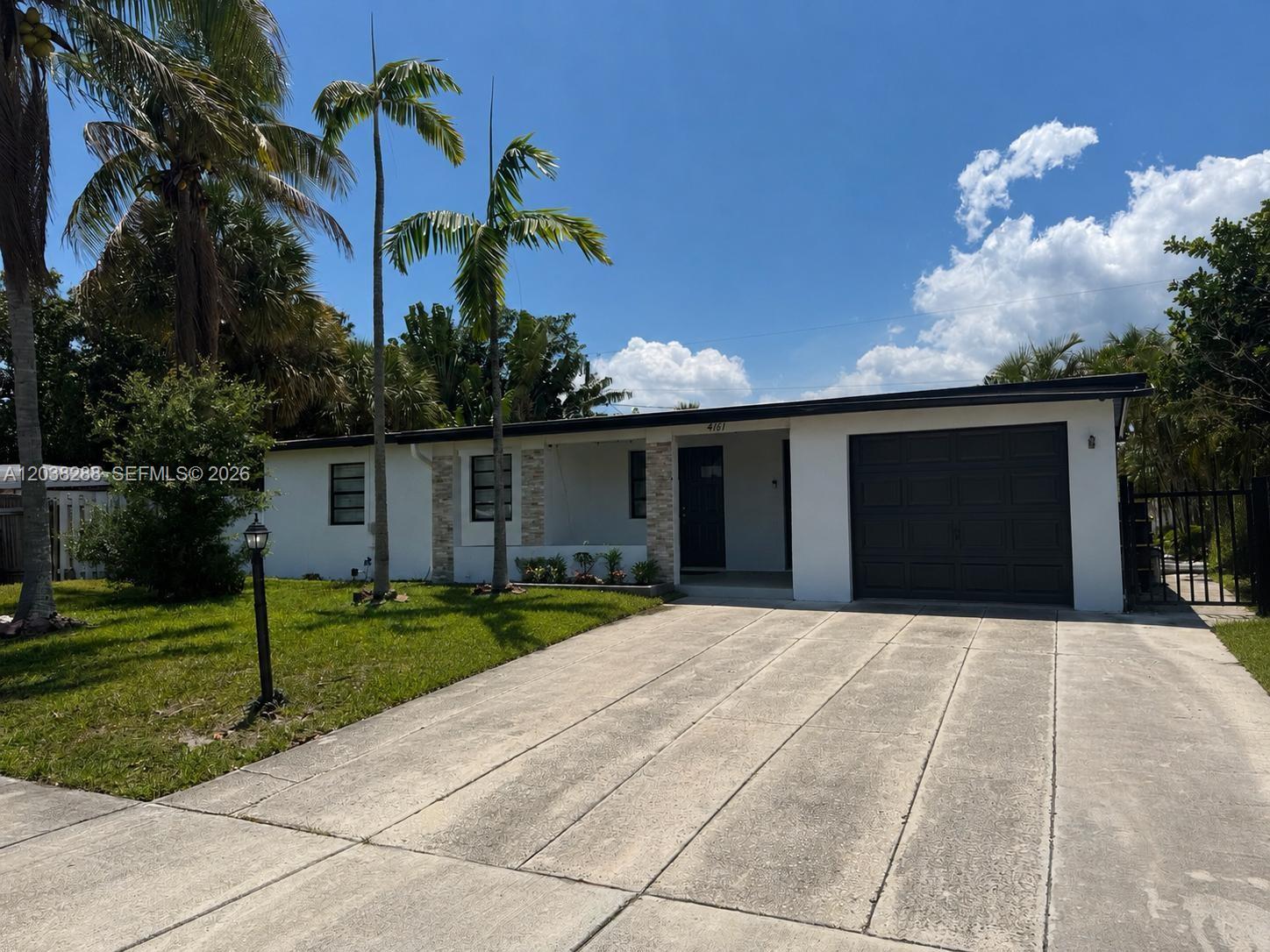 4161 NE 17th Ave - 4161 NE 17th Ave, Pompano Beach, FL 33064 Luxury Property | Jose Angel Pina