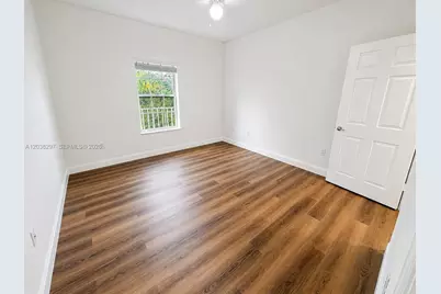 7000 SW 80th St #401, Miami, FL 33143 - Photo 3