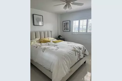 1160 Hillsboro Mile #204, Hillsboro Beach, FL 33062 - Photo 17