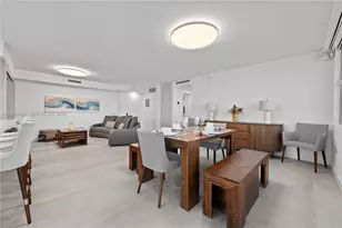 7135 Collins Ave, Miami Beach, FL 33141 - Photo 13