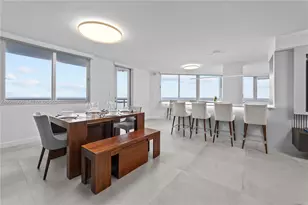 7135 Collins Ave, Miami Beach, FL 33141 - Photo 11