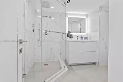 7135 Collins Ave #1216, Miami Beach, FL 33141 - Photo 25