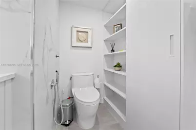 7135 Collins Ave #1216, Miami Beach, FL 33141 - Photo 27