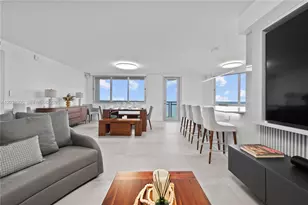 7135 Collins Ave, Miami Beach, FL 33141 - Photo 37