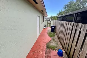 9601 SW 66th St, Miami, FL 33173 - Photo 43