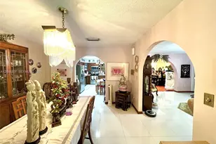 9601 SW 66th St, Miami, FL 33173 - Photo 11