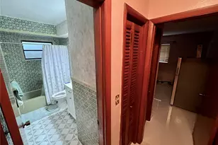9601 SW 66th St, Miami, FL 33173 - Photo 27