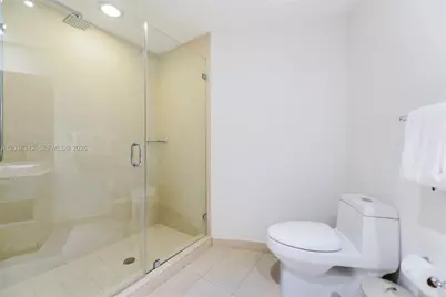 4111 S Ocean Dr #3204, Hollywood, FL 33019 - Photo 9