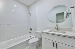 4412 Woodland Cir, Tamarac, FL 33319 - Photo 7