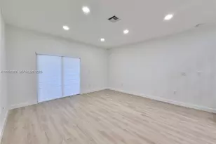 4412 Woodland Cir, Tamarac, FL 33319 - Photo 15