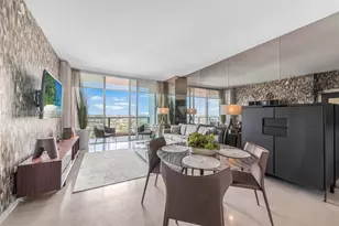 88 SW 7th St, Miami, FL 33130 - Photo 1