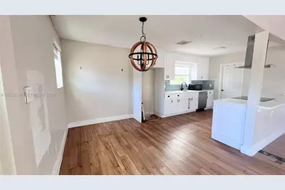 1031 Hollywood Blvd, Hollywood, FL 33019 - Photo 7