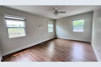 1031 Hollywood Blvd, Hollywood, FL 33019 - Photo 23
