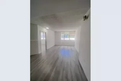 801 Brickell Bay Dr #364, Miami, FL 33131 - Photo 7