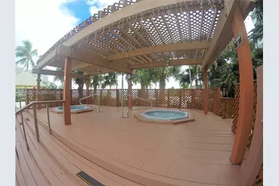 801 Brickell Bay Dr #364, Miami, FL 33131 - Photo 17