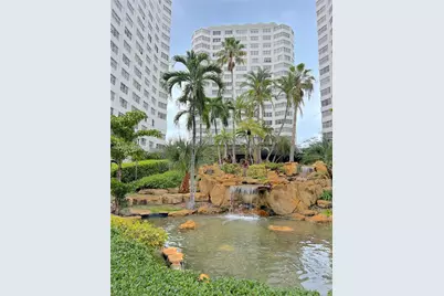 801 Brickell Bay Dr #364, Miami, FL 33131 - Photo 1