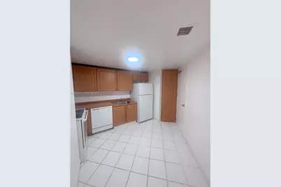 801 Brickell Bay Dr #364, Miami, FL 33131 - Photo 9
