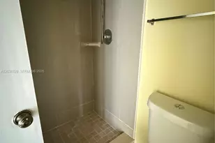 8740 N Sherman Cir, Miramar, FL 33025 - Photo 9