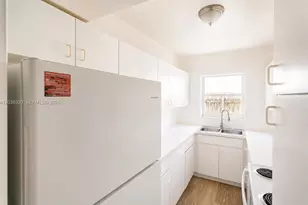 7271 Gary Ave, Miami Beach, FL 33141 - Photo 5