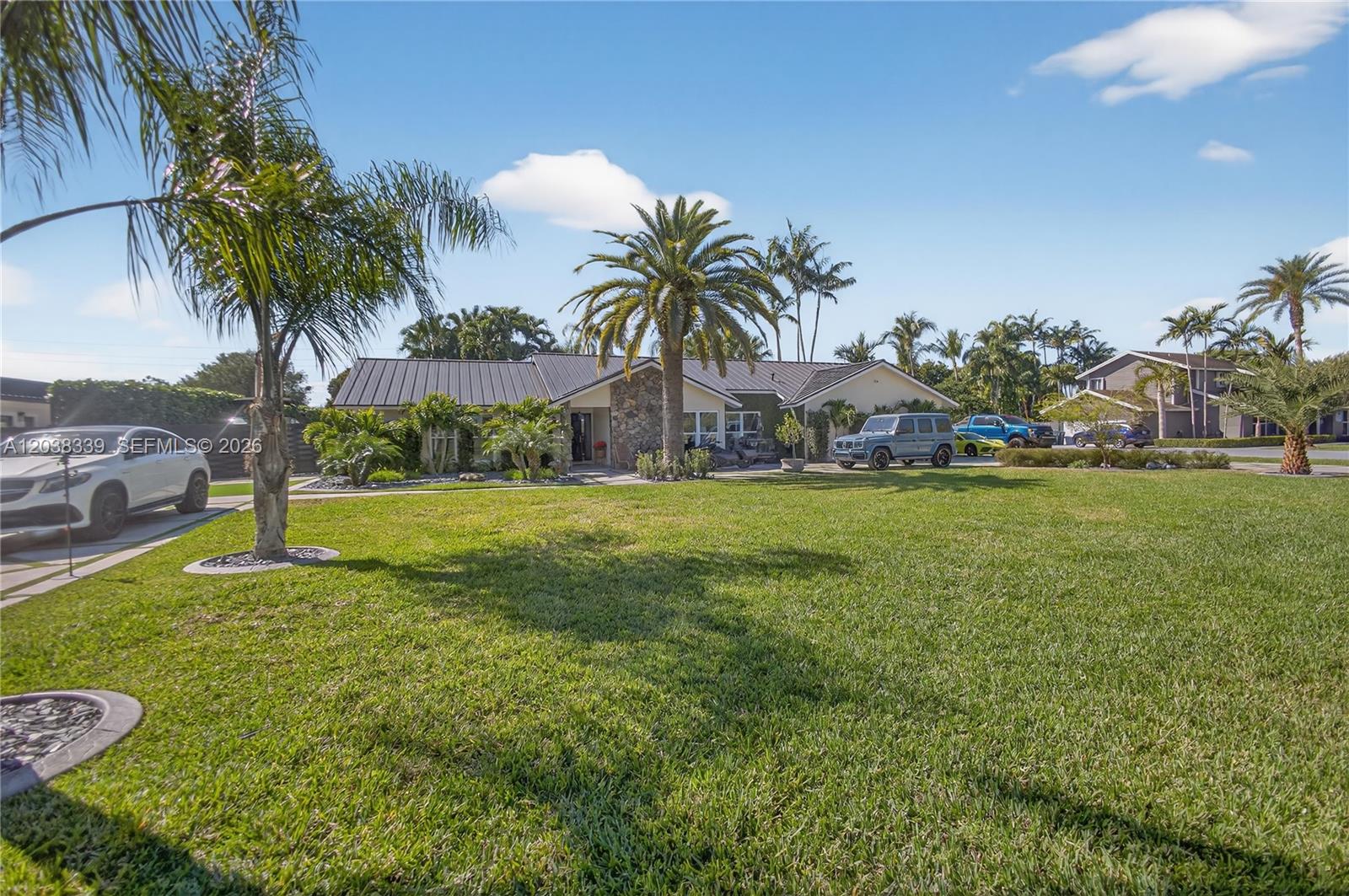 15050 SW 167th St - 15050 SW 167th St, Miami, FL 33187 Luxury Property | Jose Angel Pina