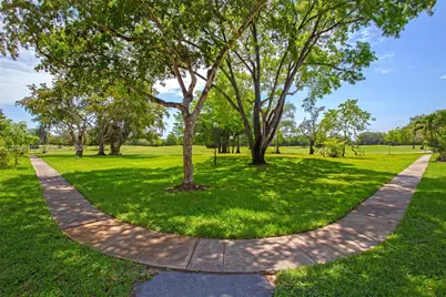 8331 Sands Point Blvd #C308, Tamarac, FL 33321 - Photo 3