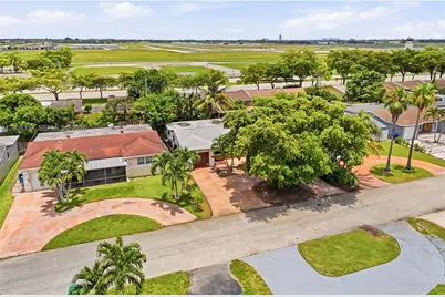 7953 Venetian St, Miramar, FL 33023 - Photo 33