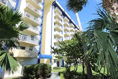 4550 NW 9th St #612E, Miami, FL 33126 - Photo 1