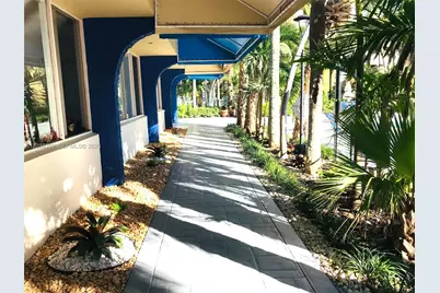 4550 NW 9th St #612E, Miami, FL 33126 - Photo 17
