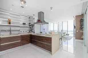 1100 Biscayne Blvd, Miami, FL 33132 - Photo 7