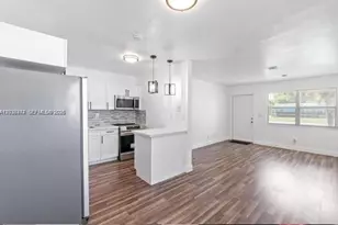 1040 NW 23rd Terrace, Fort Lauderdale, FL 33311 - Photo 5