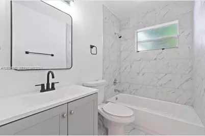 1040 NW 23rd Ter, Fort Lauderdale, FL 33311 - Photo 11