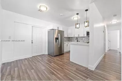 1040 NW 23rd Ter, Fort Lauderdale, FL 33311 - Photo 7