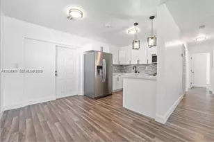 1040 NW 23rd Terrace, Fort Lauderdale, FL 33311 - Photo 7