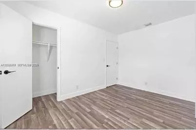 1040 NW 23rd Ter, Fort Lauderdale, FL 33311 - Photo 13