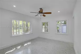 616 SW 11th Ct, Fort Lauderdale, FL 33315 - Photo 21