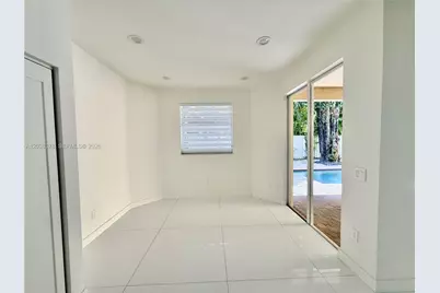 9425 NW 47th Ter, Doral, FL 33178 - Photo 13
