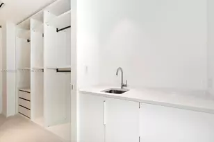 1000 Biscayne Blvd, Miami, FL 33132 - Photo 25