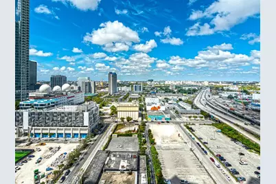 1000 Biscayne Blvd #2002, Miami, FL 33132 - Photo 37