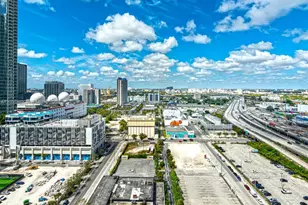 1000 Biscayne Blvd, Miami, FL 33132 - Photo 37