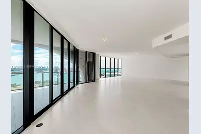 1000 Biscayne Blvd #2002, Miami, FL 33132 - Photo 11