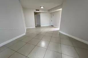 6992 SW 39th St, Davie, FL 33314 - Photo 15