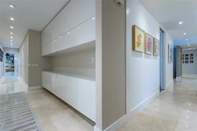 2021 NE 212th St, Miami, FL 33179 - Photo 39