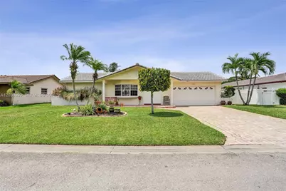 8529 NW 20th Ct, Coral Springs, FL 33071 - Photo 3